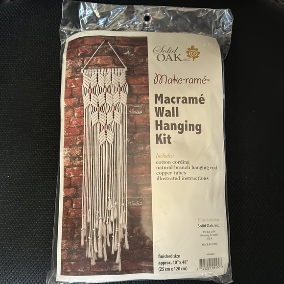 Macrame Wall Hanging Kit - Picture 1 of 7